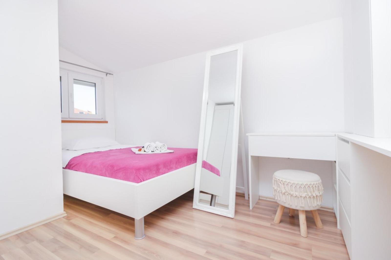 Apartman Lara Zára Kültér fotó